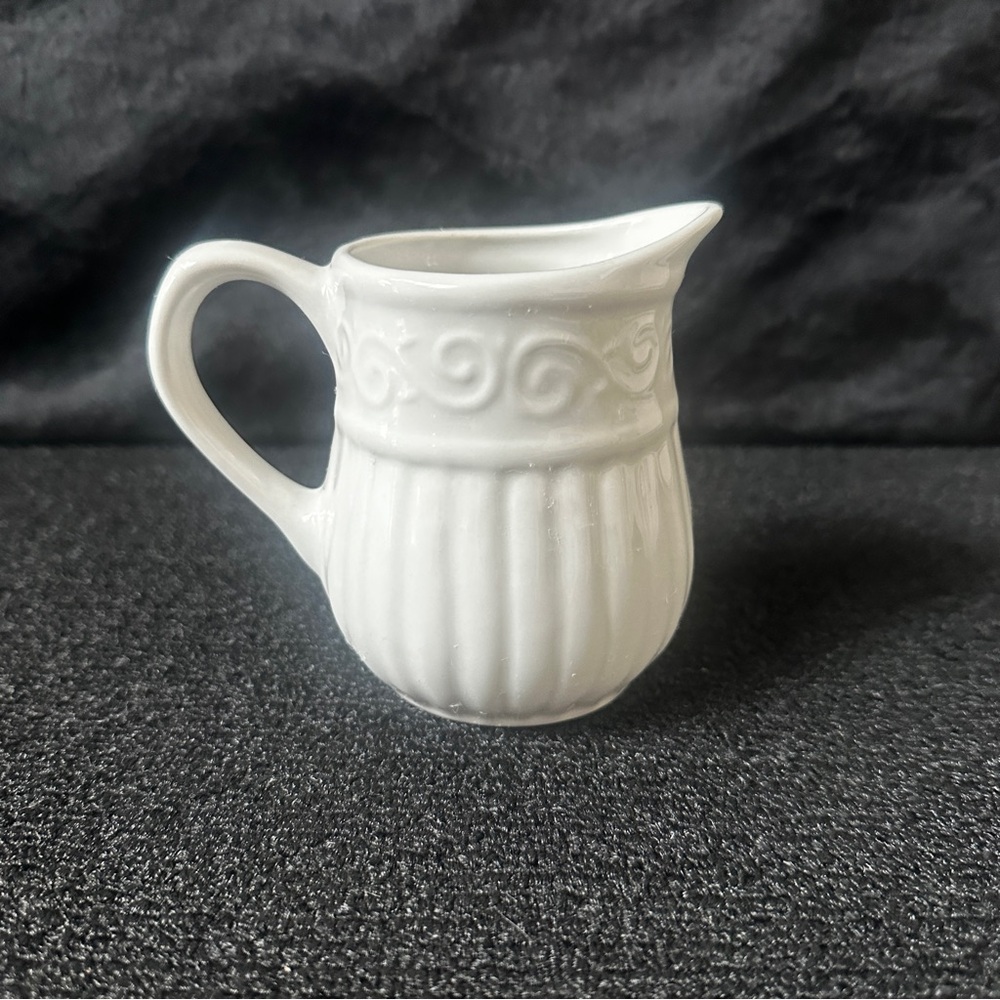 Gibson Creamer